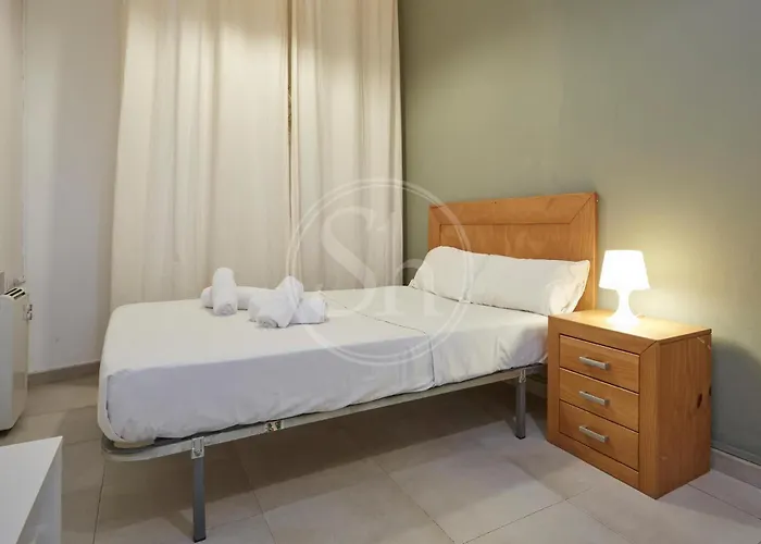 Estudio En Gracia 2 شقة برشلونة